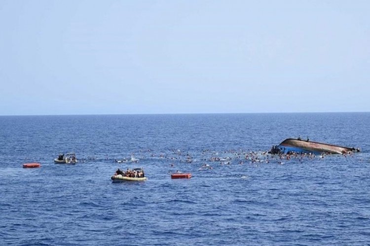 Nijerya'da yolcu teknesi battı: 1 &ouml;l&uuml;, &ccedil;ok sayıda kişi kayıp