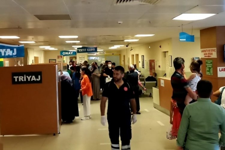 Bursa'da s&uuml;nnet d&uuml;ğ&uuml;n&uuml;ndeki tavuklu pilavdan zehirlenenlerin sayısı 200'&uuml; ge&ccedil;ti