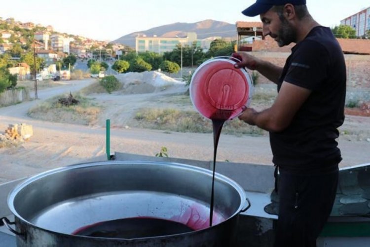 Doğal yollarla &uuml;retip d&uuml;nyanın d&ouml;rt bir yanına g&ouml;nderiyorlar