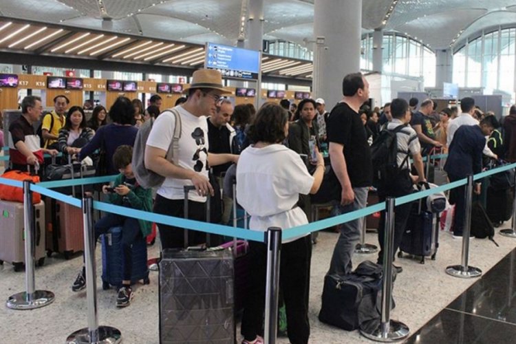 Avrupa'da havalimanı krizi her ge&ccedil;en g&uuml;n b&uuml;y&uuml;yor
