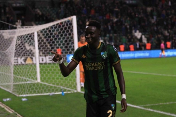 Kocaelispor, Mouhamed Diop'u Sheriff'e kiraladı