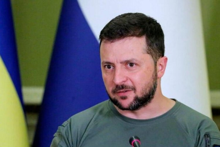 Zelenskiy, bir kritik ismi daha g&ouml;revden aldı
