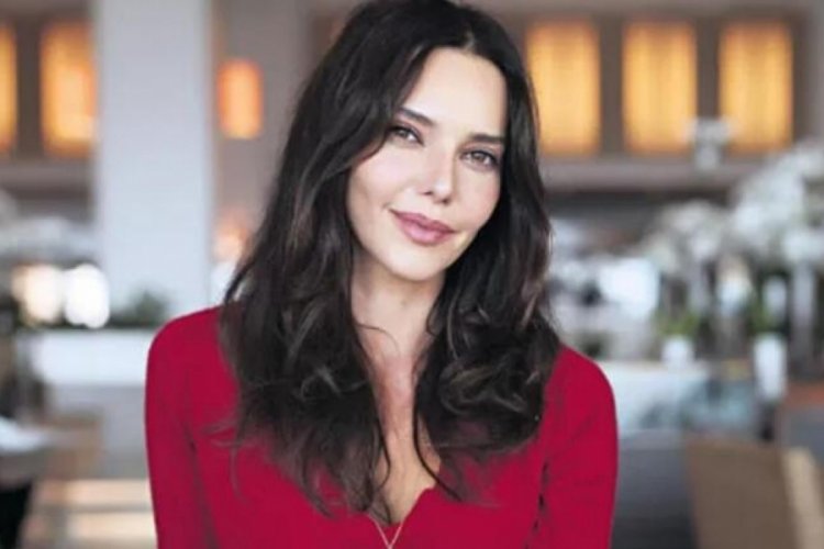Yaş mı, o da ne? Hande Ataizi gen&ccedil; kızlara taş &ccedil;ıkarıyor