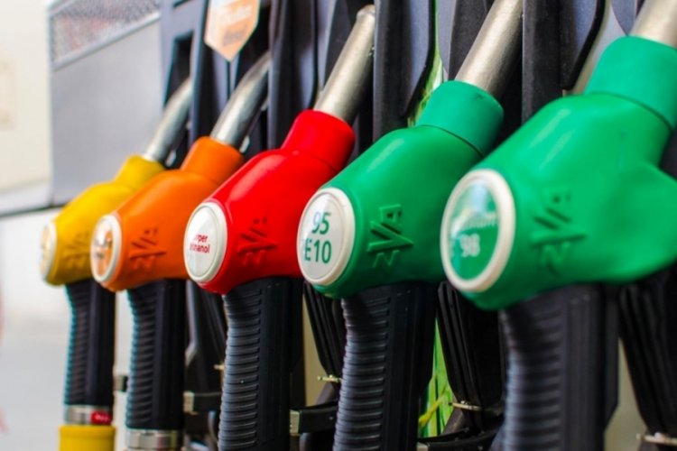 Benzine 49 kuruşluk indirim beklentisi