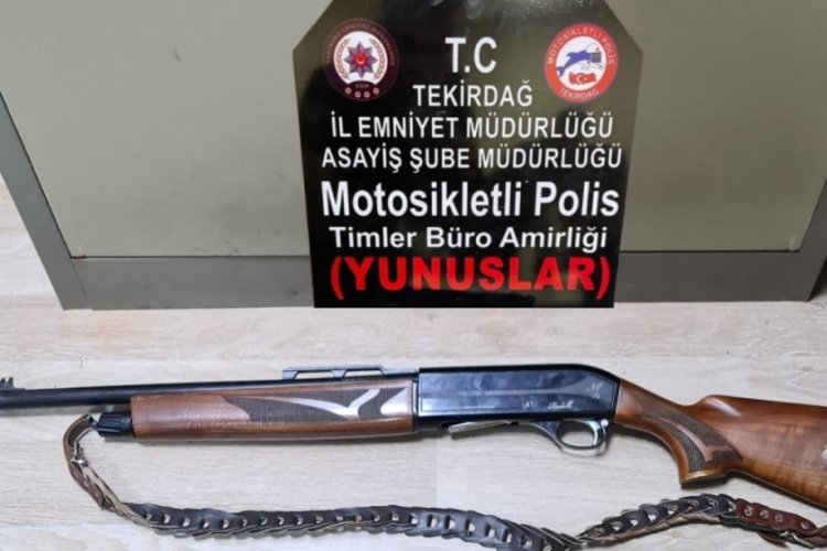 Uyuşturucu ve silah ele ge&ccedil;irildi: 10 ş&uuml;pheliye g&ouml;zaltı