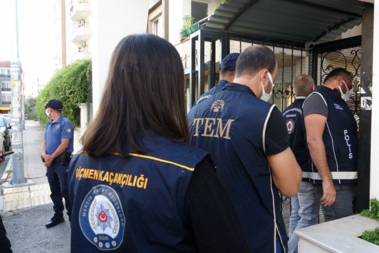 7 ilde Umut Tacirlerine operasyon: 15 g&ouml;zaltı kararı