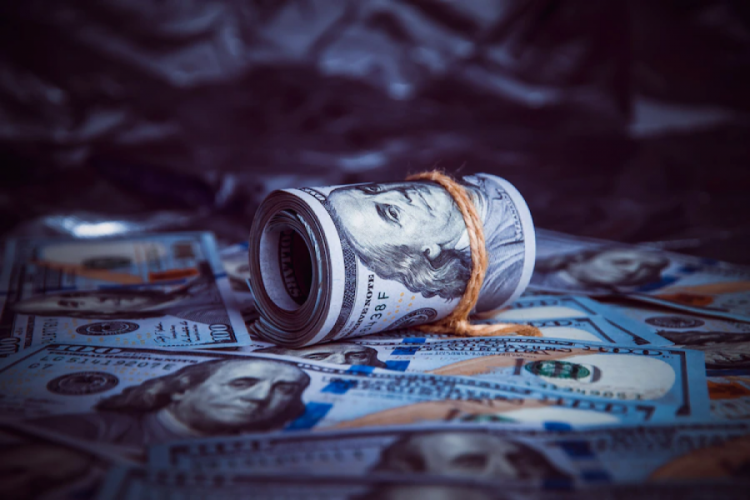 Dolarda yeni rekor! Dolar 18 TL olacak mı?