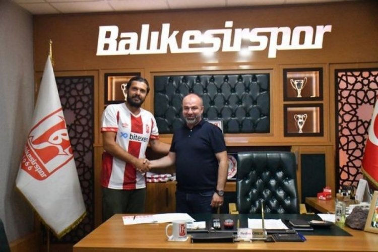 Balıkesirspor, Atilla &Ouml;zmen ve İbrahim Halil &Ccedil;olak ile s&ouml;zleşme yeniledi