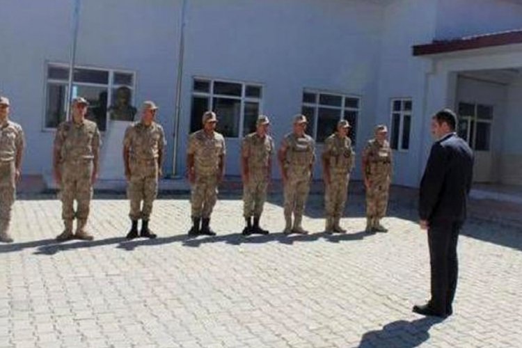 Tunceli'de, AK Partili başkanının karakol ziyaretine inceleme