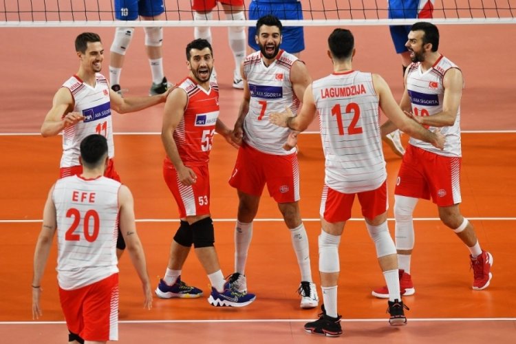 A Milli Erkek Voleybol Takımı yarı finalde