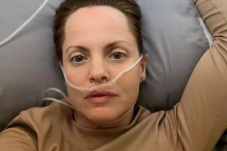 Mena Suvari: Sevgilimin fantezileri y&uuml;z&uuml;nden hastanelik oldum