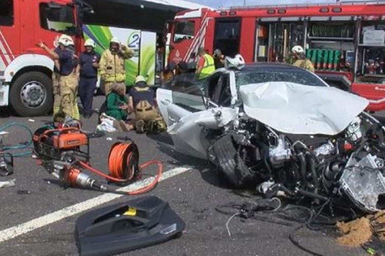 Kuzey Marmara Otoyolu Ankara istikametinde zincirleme trafik kazası