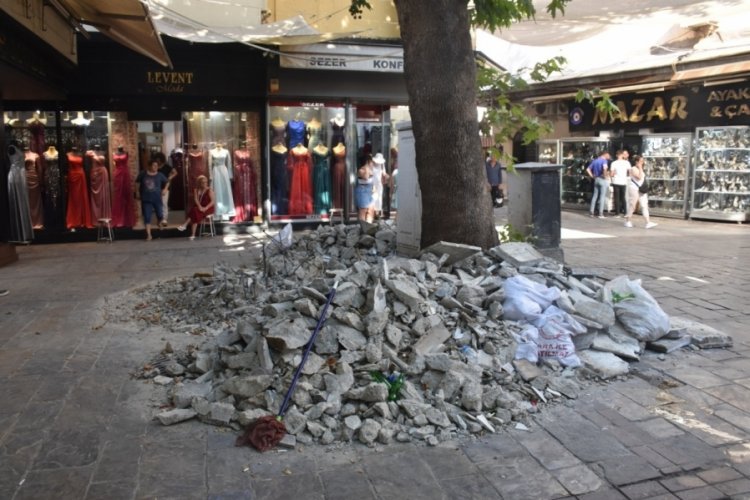 İzmir'de yıkılan şadırvan i&ccedil;in soruşturma başlatıldı