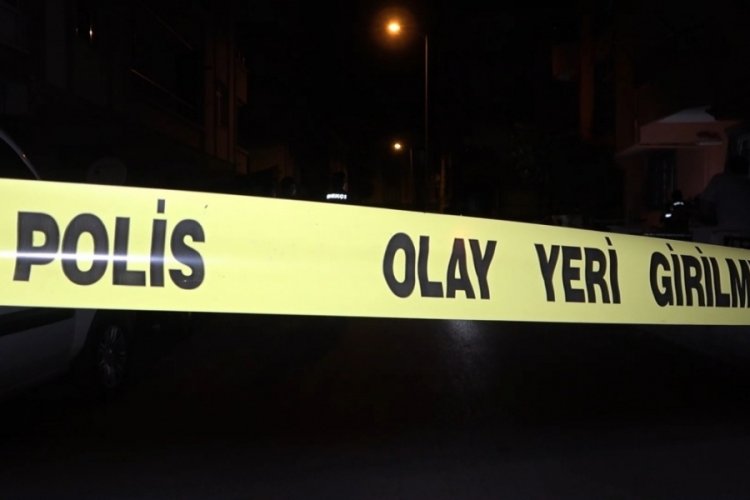 Sokak ortasında dehşet: Husumetlisini t&uuml;fekle &ouml;ld&uuml;rd&uuml;