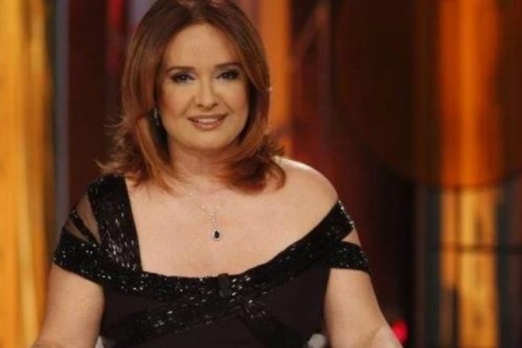 M&uuml;jde Ar, Demet Akalın'a ateş p&uuml;sk&uuml;rd&uuml;