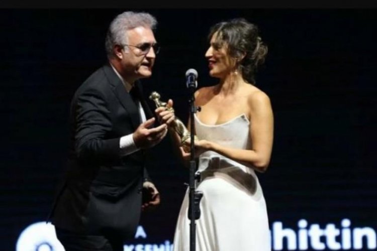Mimikleriyle Altın Portakal'a damga vuran Tamer Karadağlı "Kimse neden yaptığımı sormadı