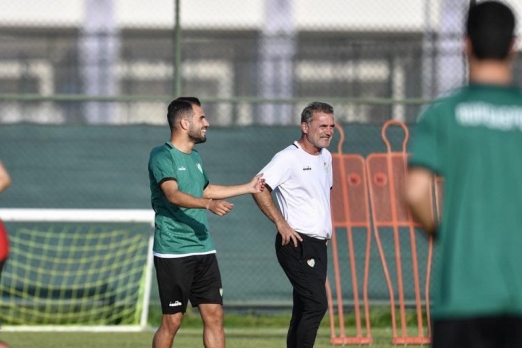 Bursaspor, Afyon'da kolları sıvadı