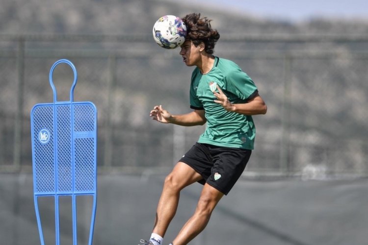 Bursaspor "&ccedil;abuk kuvvet" &ccedil;alışmaları yaptı