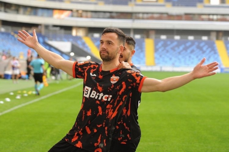 Adanaspor'da Thomas Bruns ile yollar ayrıldı