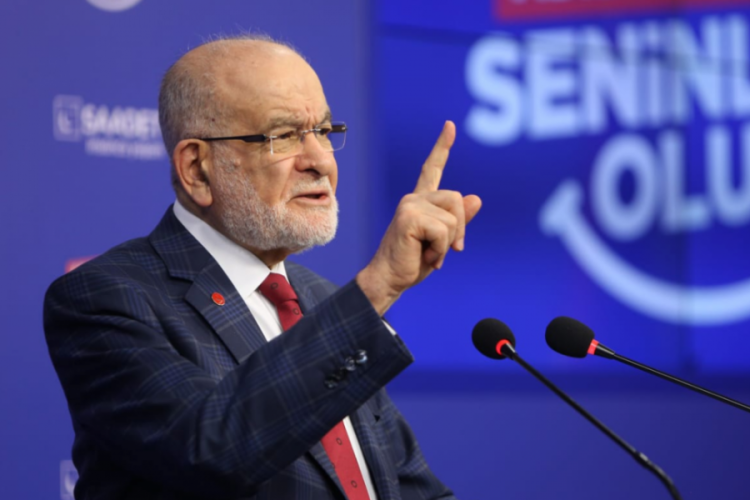 Karamollaoğlu'ndan KPSS i&ccedil;in "İktidarın &ccedil;&uuml;r&uuml;m&uuml;şl&uuml;ğ&uuml;n&uuml;n g&ouml;stergesi" tepkisi