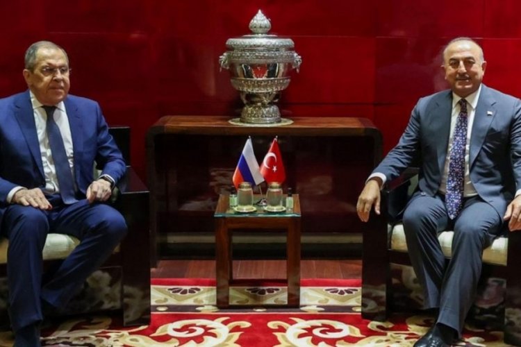 Dışişleri Bakanı &Ccedil;avuşoğlu, &Ccedil;inli ve Rus bakanlar ile g&ouml;r&uuml;şt&uuml;