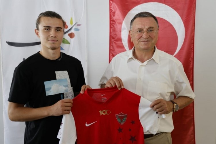 Sarper &Ccedil;ağlar, Hatayspor ile anlaştı