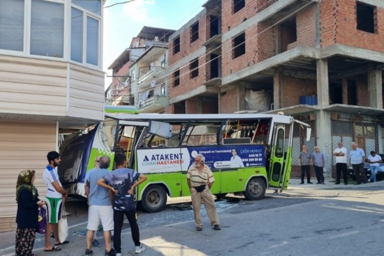 Kocaeli'de aynı yerde 2 g&uuml;nde 2'nci kaza