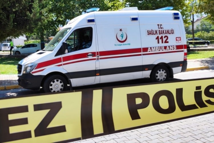 İki gencin kavgasında kan aktı: 1 yaralı