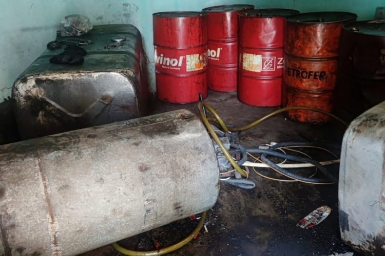 3 bin 50 litre ka&ccedil;ak akaryakıt ele ge&ccedil;irildi