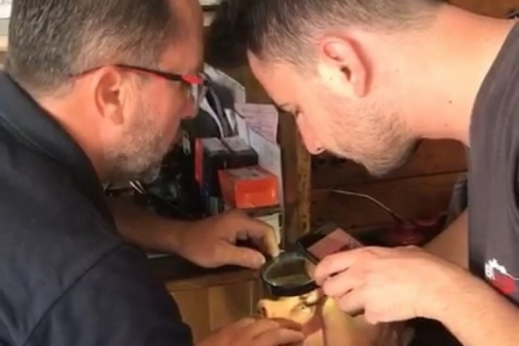 Bursa'da akılalmaz olay! G&ouml;z&uuml;ne ka&ccedil;an cismi tornacıda &ccedil;ıkardılar
