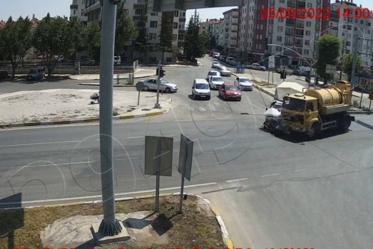 &Ccedil;orum'da 6 kişinin yaralandığı kaza kamerada