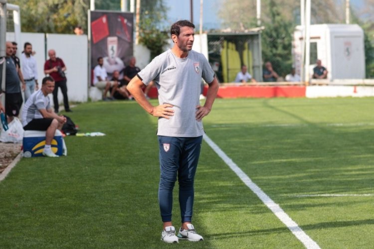 Bayram Bektaş: Camiayı, taraftarı, şehrimizi mutlu etmekle y&uuml;k&uuml;ml&uuml;y&uuml;m