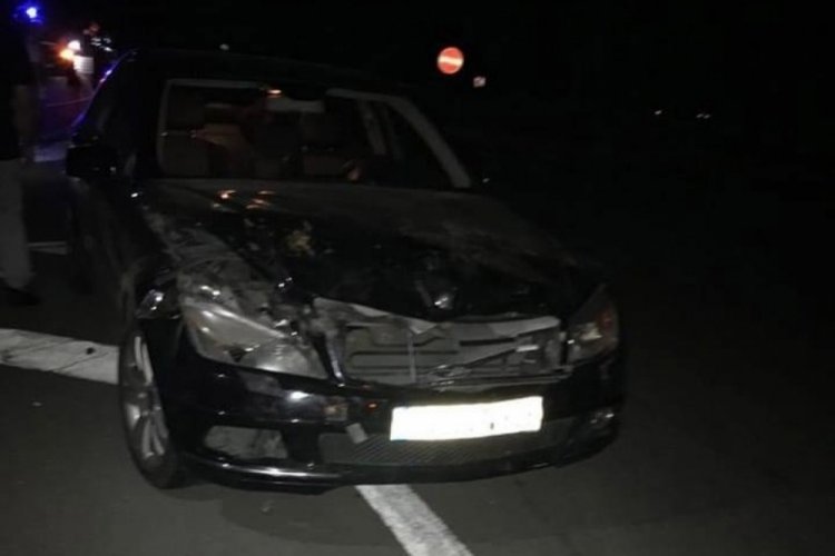 Edirne'de otomobilin arasına daldığı s&uuml;r&uuml;deki koyunlar telef oldu