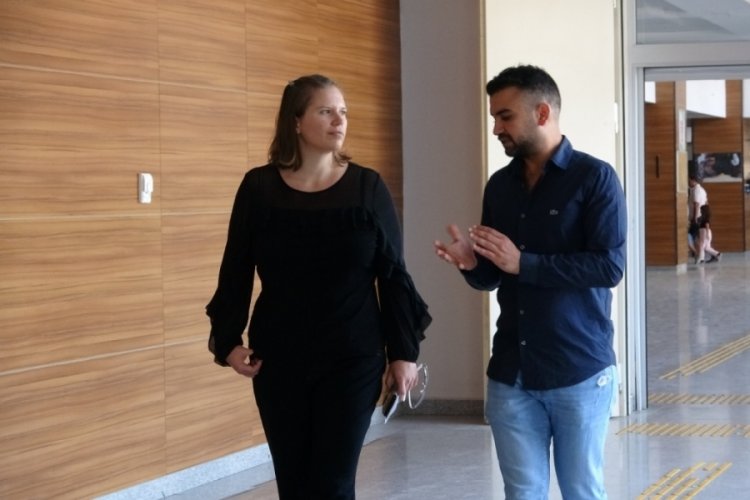 Amerikalı hemşire Van'da estetik operasyonu yaptırdı