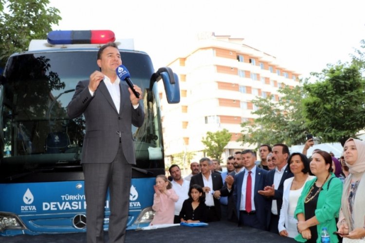 Babacan: Bu &uuml;lkede sadece ekonomik kriz değil K&uuml;rt sorunu da var