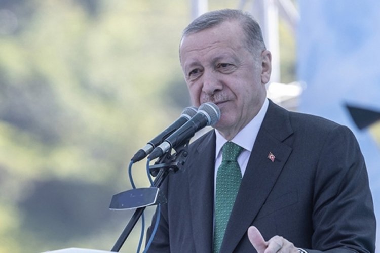 Erdoğan, Kocaeli'de imam hatip ortaokulu a&ccedil;ılışını ger&ccedil;ekleştirdi