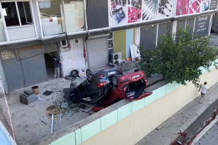 Yanlışlıkla gaza basan s&uuml;r&uuml;c&uuml; 2'inci kattan d&uuml;şt&uuml;