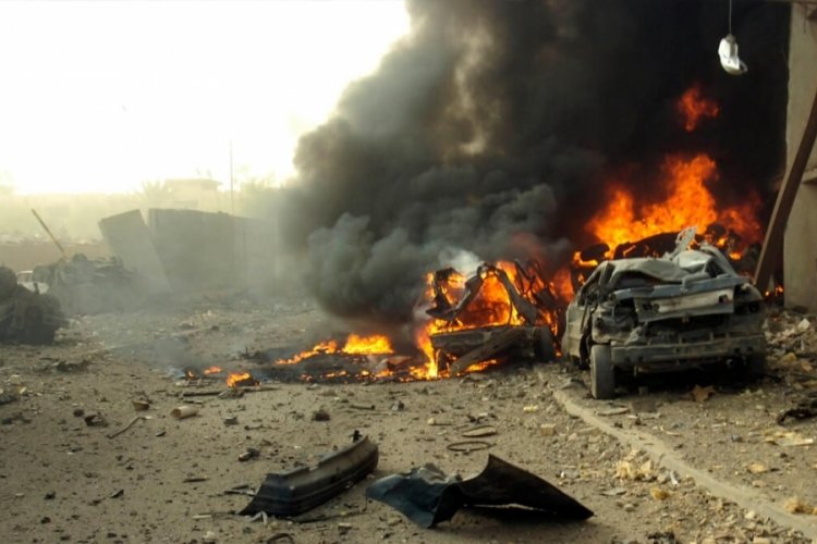 Irak'ta m&uuml;himmat deposunda b&uuml;y&uuml;k patlama: 7 &ouml;l&uuml;