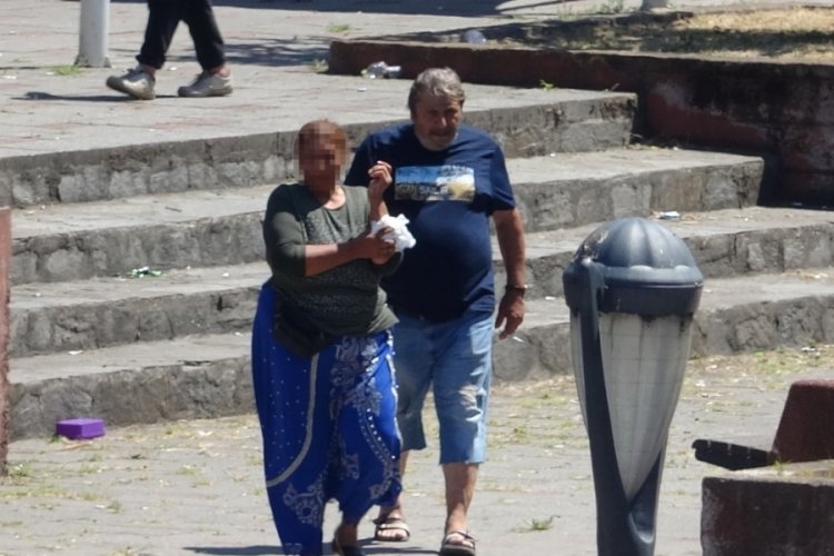 Kavgada bı&ccedil;aklar konuştu: 1 yaralı