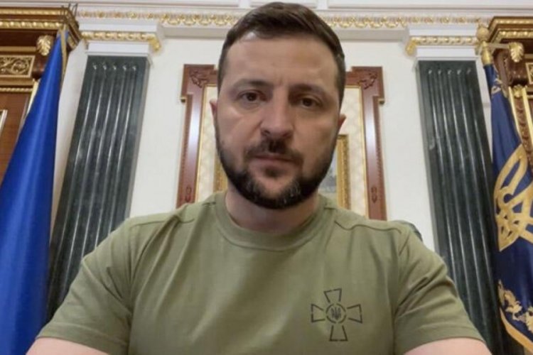 Zelenskiy: Donbas'taki &ccedil;atışmalar can alıyor