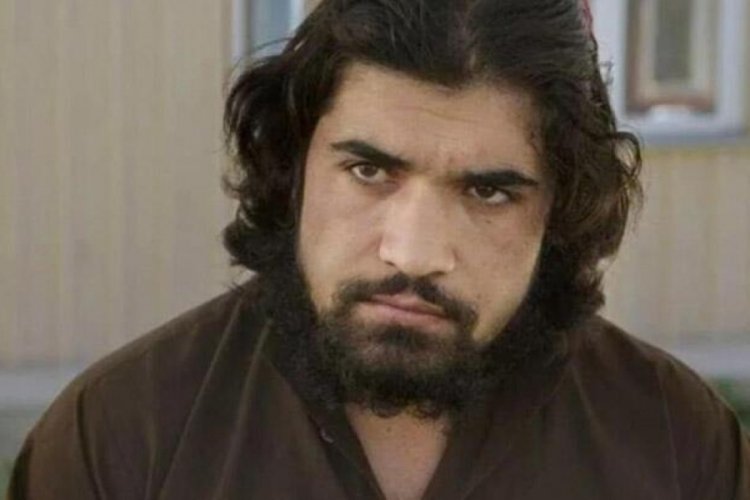 &Uuml;&ccedil; silahsız Avustralyalıyı &ouml;ld&uuml;ren Afgan askerine Taliban'dan kahraman muamelesi