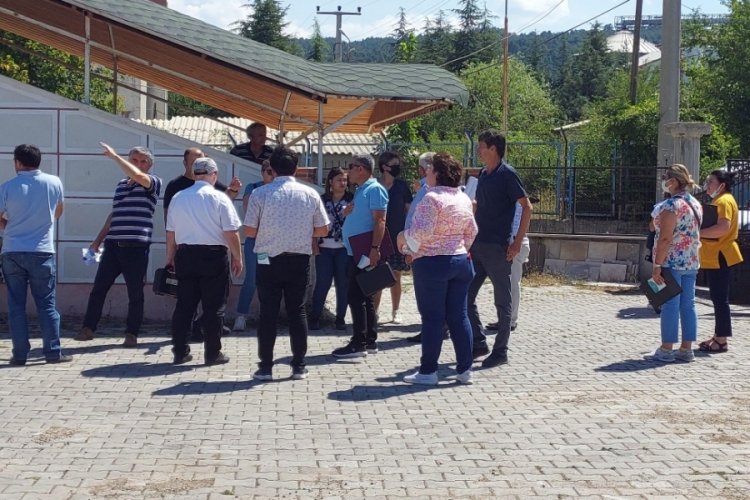 Aynı k&ouml;yde 141 kişi zehirlenme ş&uuml;phesiyle hastaneye başvurdu