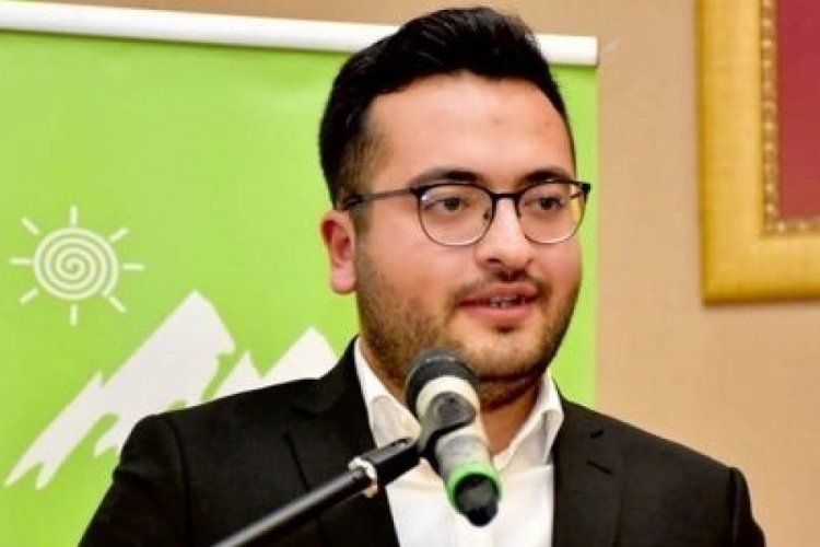 Bursa Kent Konseyi "Gen&ccedil;lik Katılım Faaliyeti" projesi yapılıyor