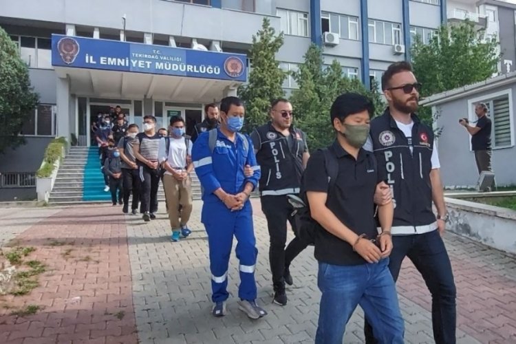 Gemide yakalanan 242 kilogram kokainle ilgili 4 kişi tutuklandı
