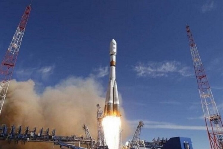 İran'a ait Hayyam uydusu uzaya fırlatıldı