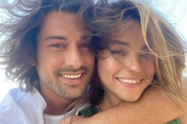 Ay&ccedil;a Ayşin Turan ile Alp Navruz aşkında kriz