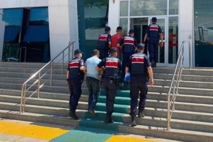 Y&uuml;ksek hesap kavgası kanlı bitti