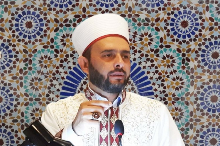 İmam Halil Konakcı'nın hedefinde bu kez d&ouml;vmeciler ve d&ouml;vme yaptıranlar var