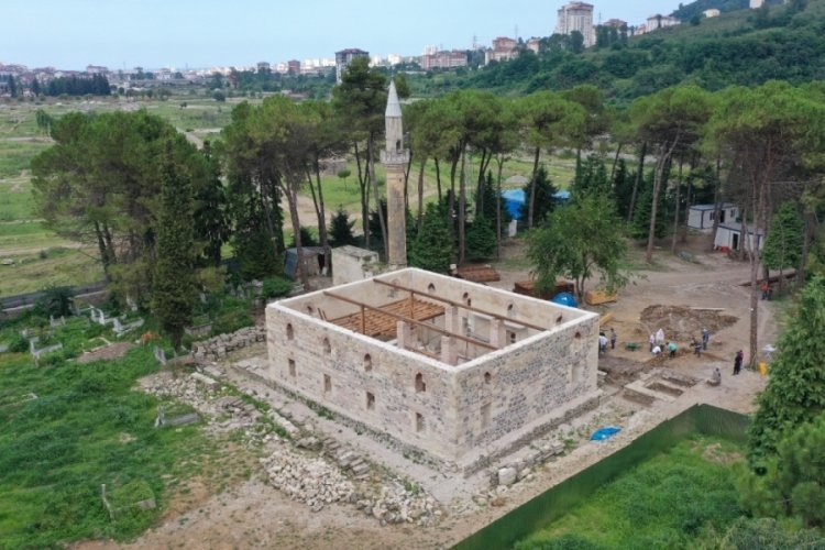 600 yıllık cami restorasyonunda tarihe ışık tutacak kalıntılara rastlandı
