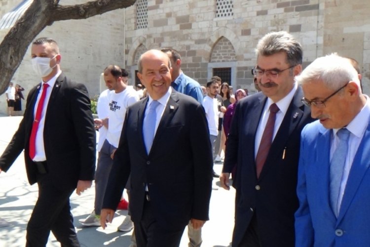 KKTC Cumhurbaşkanı Ersin Tatar, Konya'da Mevlana M&uuml;zesini ziyaret etti